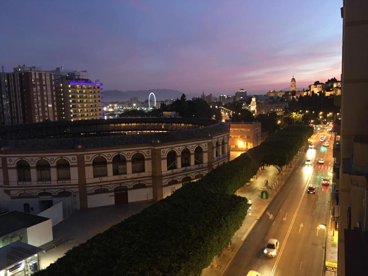 Appartamento Perla De Malagueta Málaga Esterno foto
