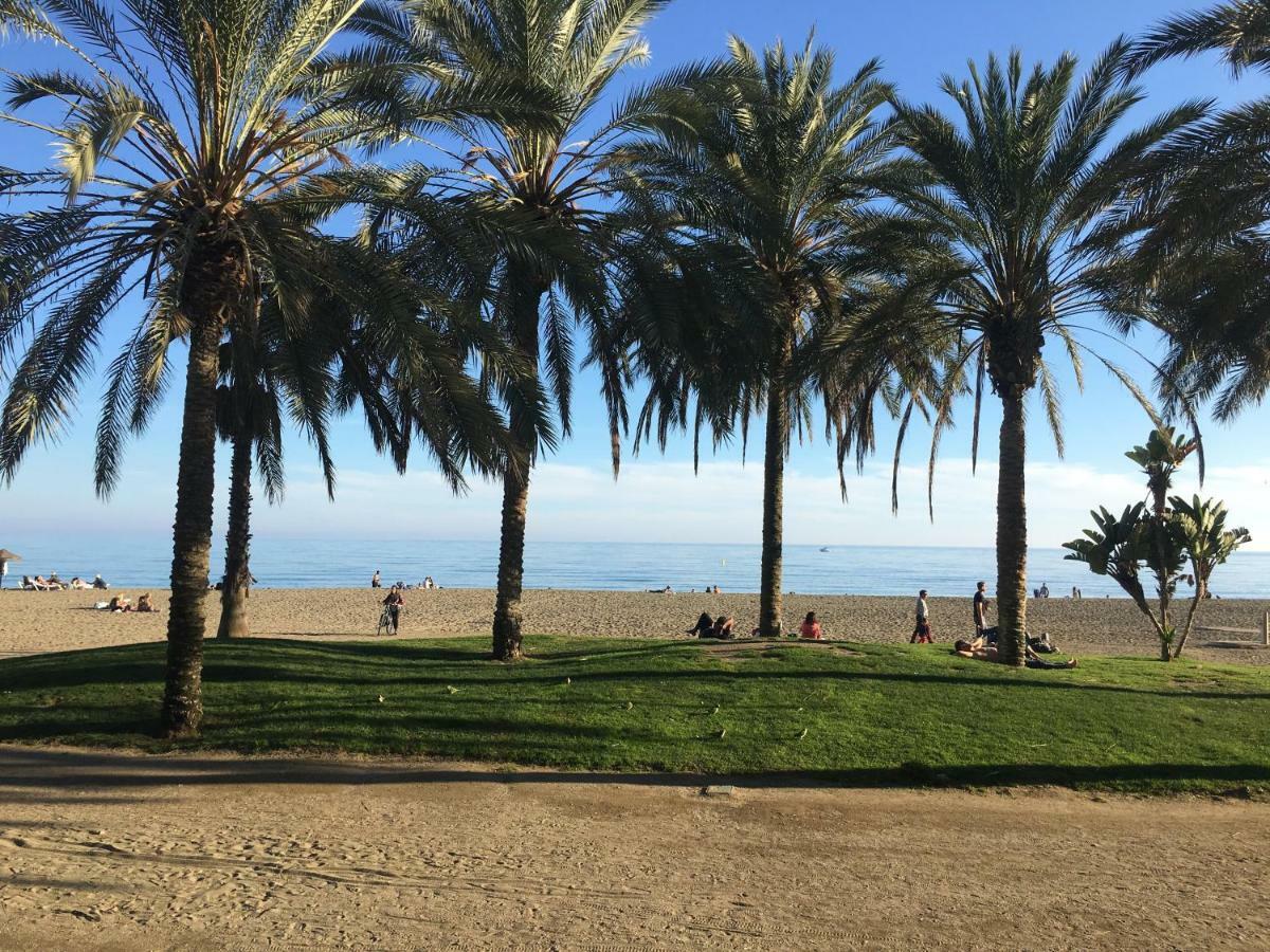 Appartamento Perla De Malagueta Málaga Esterno foto